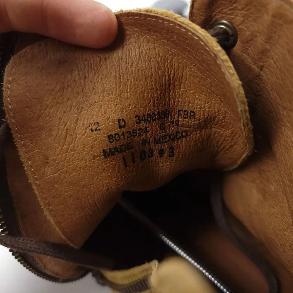 RARE Frye Tan Suede Bowery Lace-Up Desert Combat Military Boots Western 12 Camel